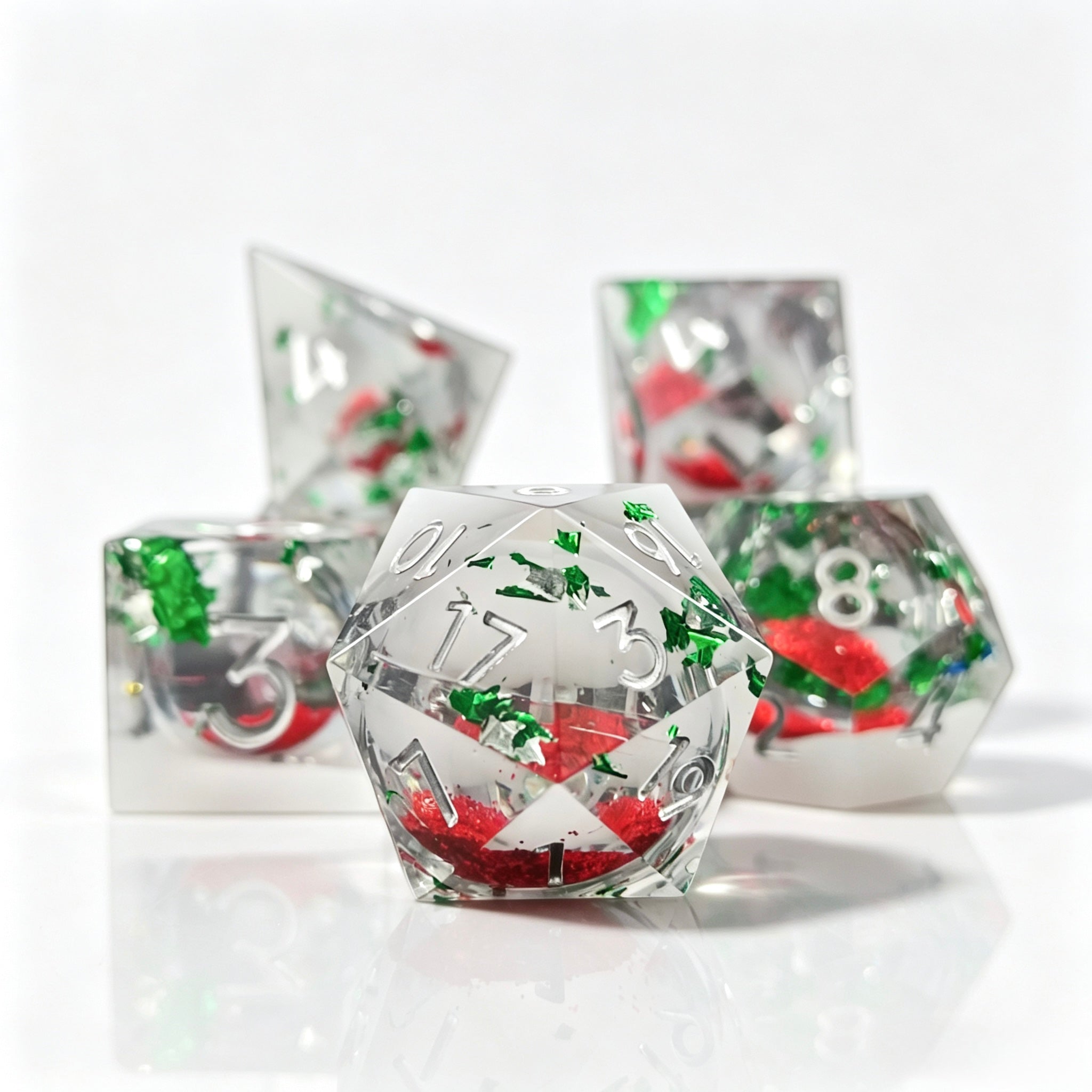 Snowy Christmas Day Liquid Core 7-Piece Dice Set